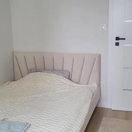 Apartment Czudecka - 64M2 - 3 Rooms Apartment Rzeszow